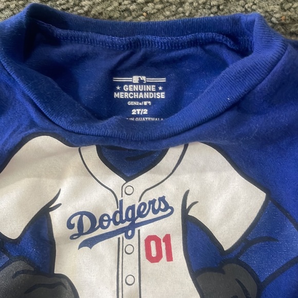 MLB Genuine Merchandise 2T Los Angeles Dodgers Blue and White T-Shirt - Picture 2 of 3